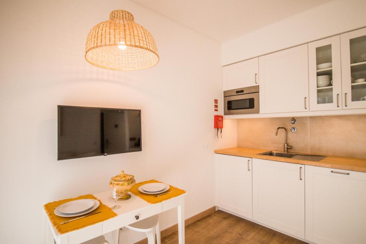 188 Apartments - Buganvilia - Pool And Balcony Cascais Bagian luar foto